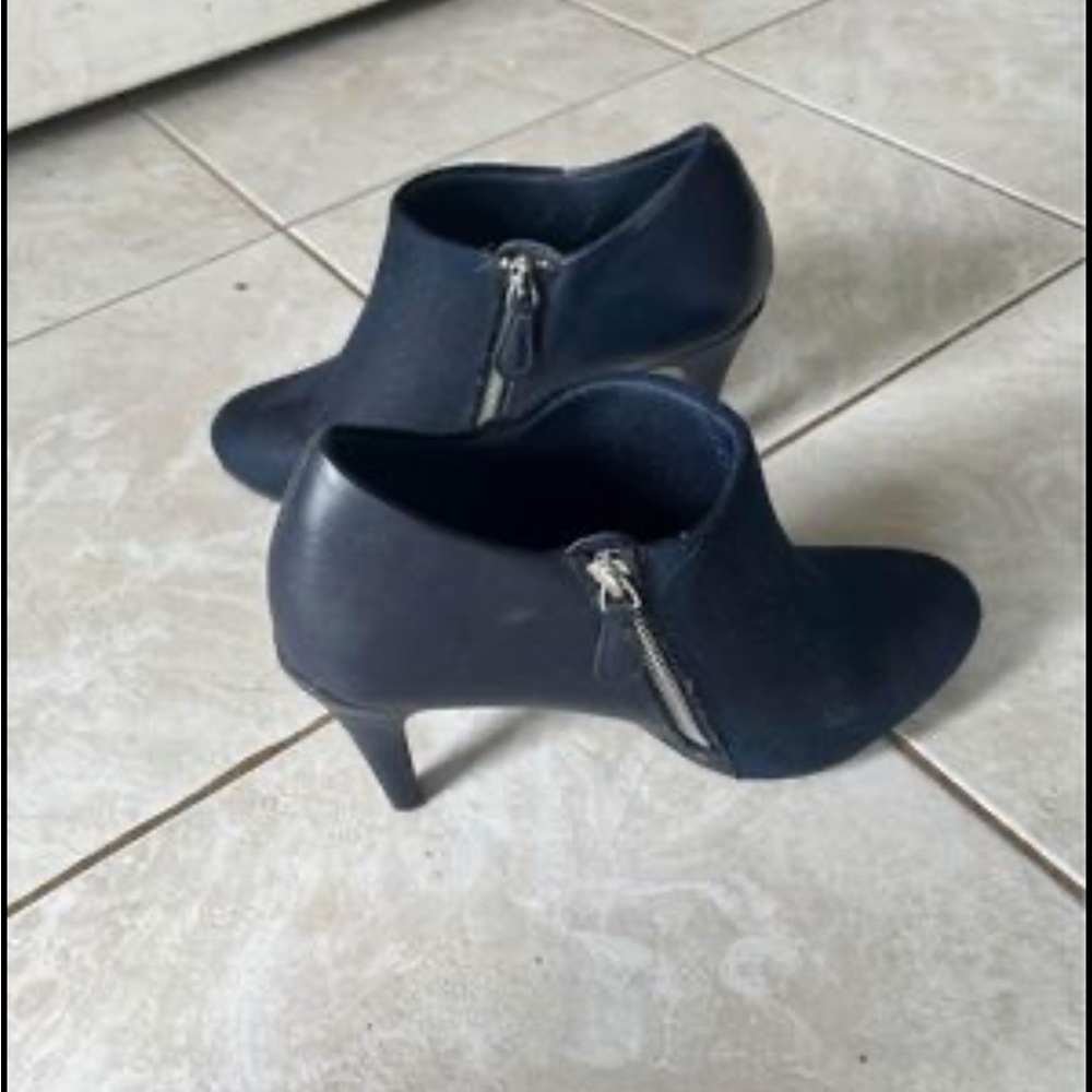 Blue high heals